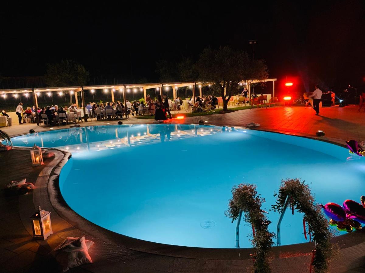Agriturismo Il Castagneto Padula Exterior photo