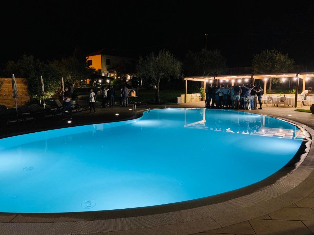 Agriturismo Il Castagneto Padula Exterior photo